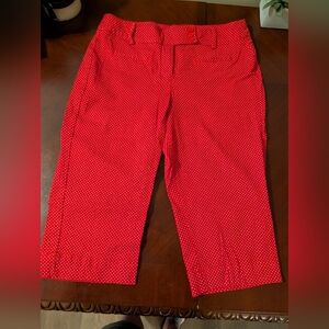 Larry Levine Red polka dot capri pant size 10 Pin - up Style Fashion